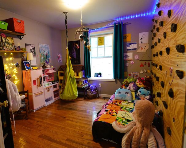 381 N Hidden Lake Road, Stoddard, NH 03464