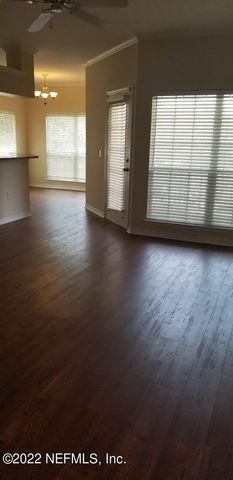 7800 POINT MEADOWS Drive 1028, Jacksonville, FL 32256