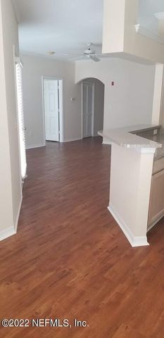 7800 POINT MEADOWS Drive 1028, Jacksonville, FL 32256