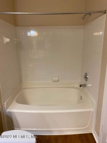 7800 POINT MEADOWS Drive 1028, Jacksonville, FL 32256