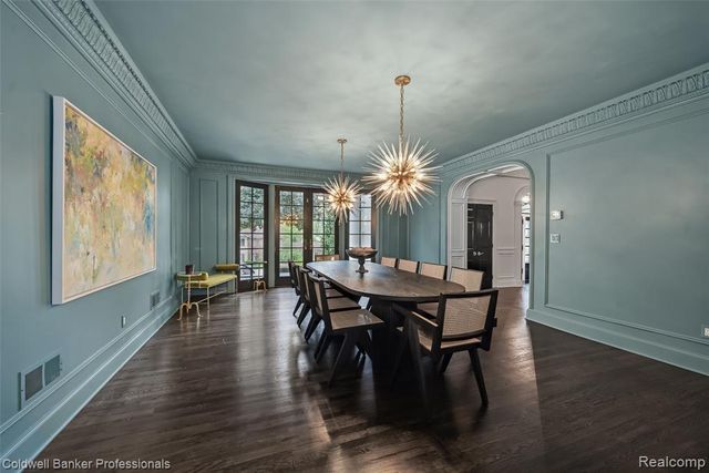 477 Dunston Road, Bloomfield Hills, MI 48304