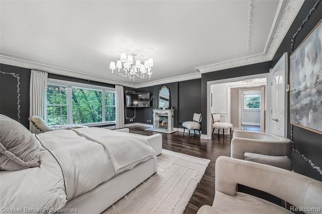 477 Dunston Road, Bloomfield Hills, MI 48304