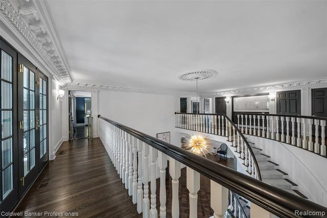 477 Dunston Road, Bloomfield Hills, MI 48304