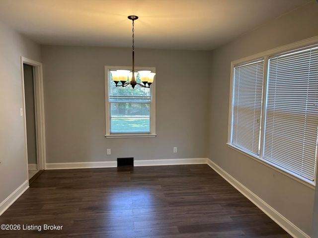 11801 Wetherby Ave, Louisville, KY 40243
