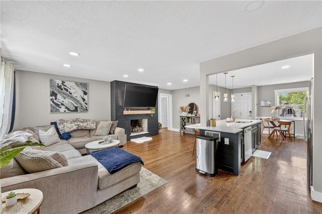 8117 Summit Street, Kansas City, MO 64114