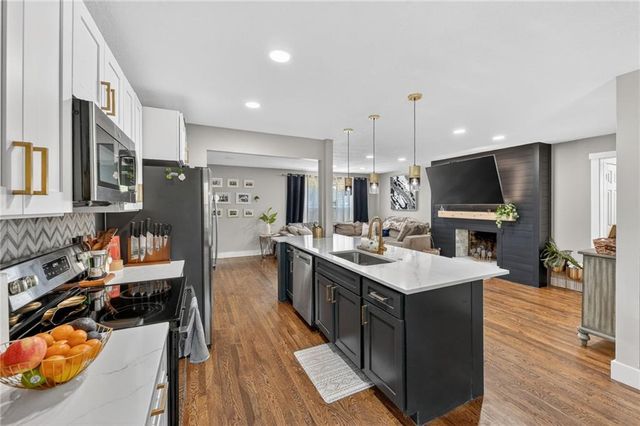 8117 Summit Street, Kansas City, MO 64114