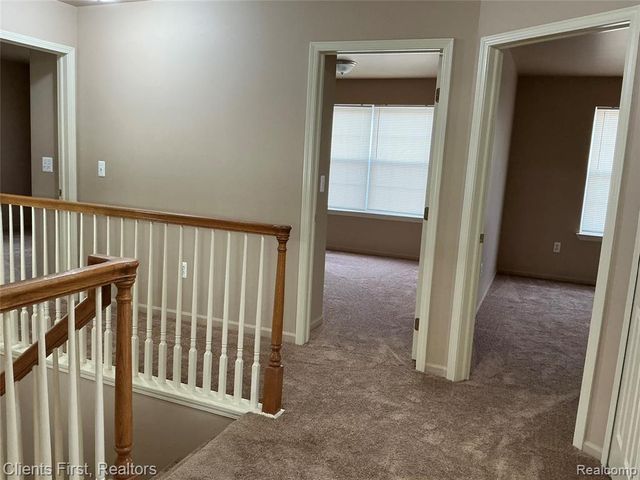 48161 Nottinghill Lane, Canton, MI 48188