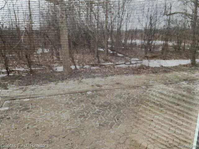 48161 Nottinghill Lane, Canton, MI 48188