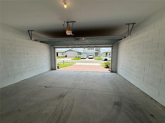 1373 CURRENT PLACE, Haines City, FL 33844