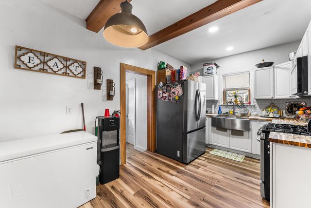 648 BILLINGS AVE, Paulsboro, NJ 08066