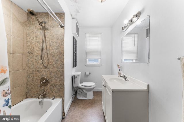 648 BILLINGS AVE, Paulsboro, NJ 08066