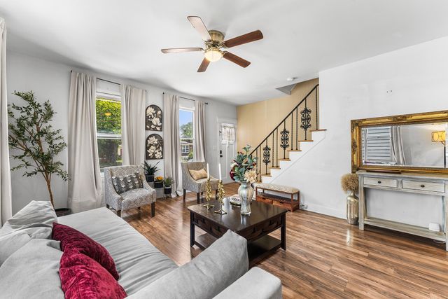 648 BILLINGS AVE, Paulsboro, NJ 08066