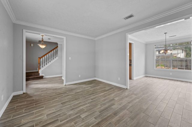 6931 Royal Knoll Court, Pasadena, TX 77505