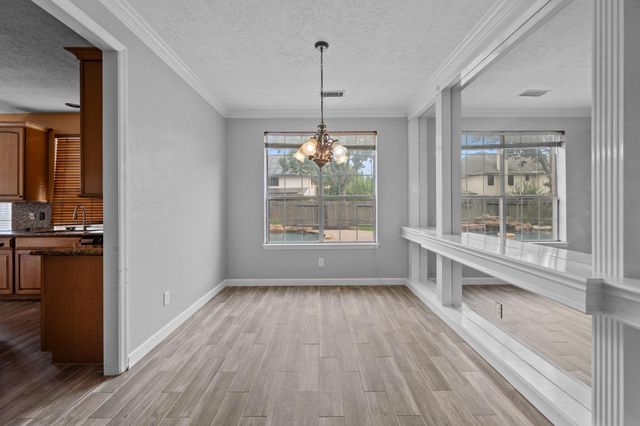 6931 Royal Knoll Court, Pasadena, TX 77505