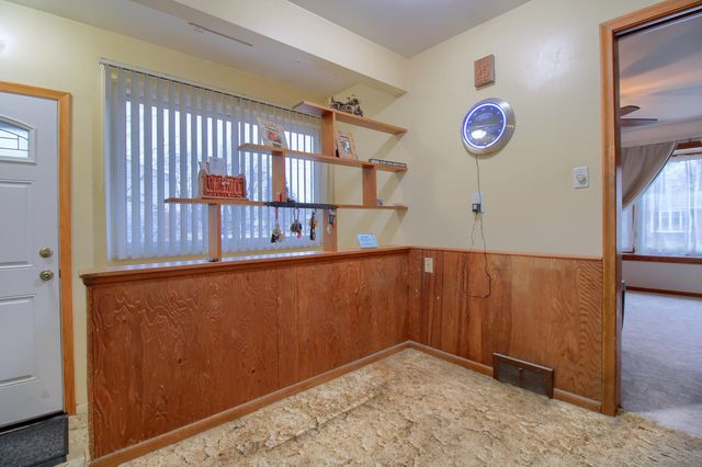 33725 Cindy Street, Livonia City, MI 48150