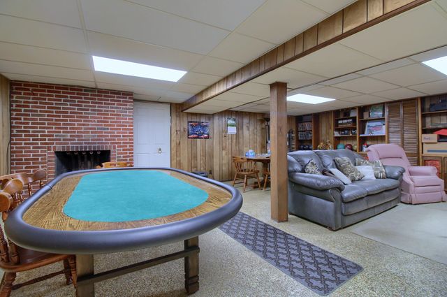 33725 Cindy Street, Livonia City, MI 48150