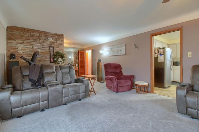 33725 Cindy Street, Livonia City, MI 48150