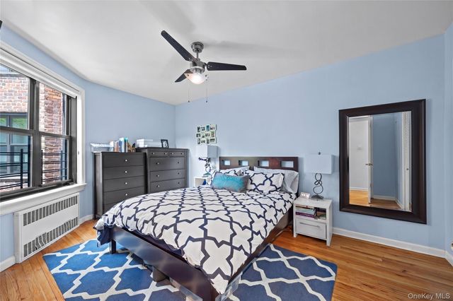 83-20 98 Street 4E, Woodhaven, NY 11421