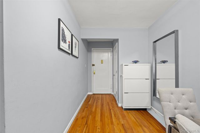 83-20 98 Street 4E, Woodhaven, NY 11421