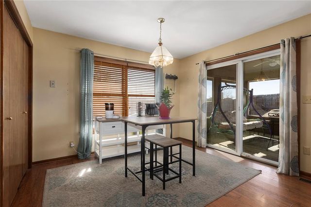 1933 Meadowlane Street, Kearney, MO 64060