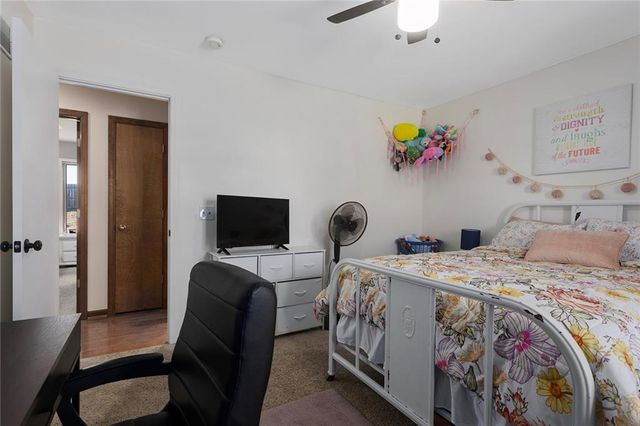 1933 Meadowlane Street, Kearney, MO 64060