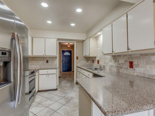 3113 Greenwood Court, Norman, OK 73072