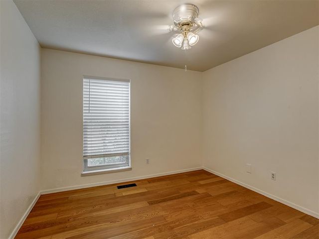 3113 Greenwood Court, Norman, OK 73072