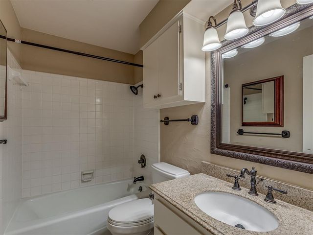 3113 Greenwood Court, Norman, OK 73072