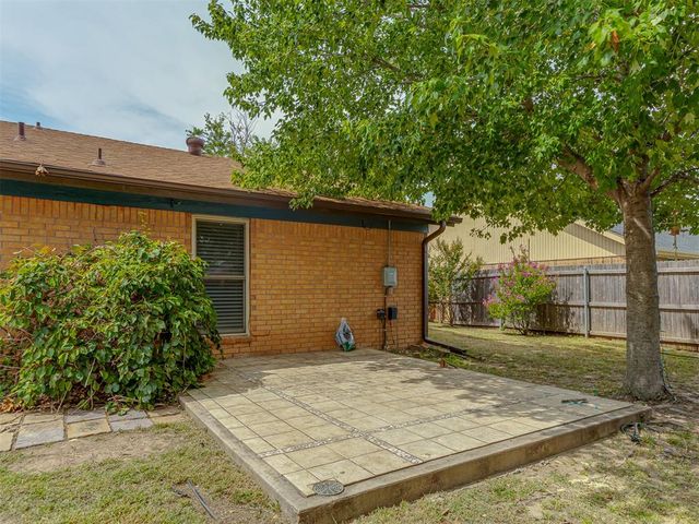 3113 Greenwood Court, Norman, OK 73072