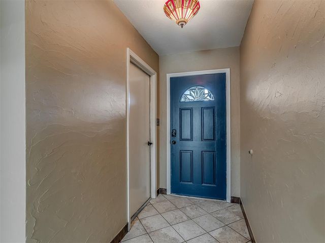 3113 Greenwood Court, Norman, OK 73072
