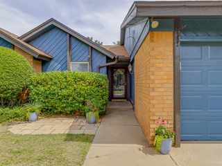 3113 Greenwood Court, Norman, OK 73072