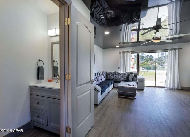 131 Kimberly Drive, Panama City Beach, FL 32407