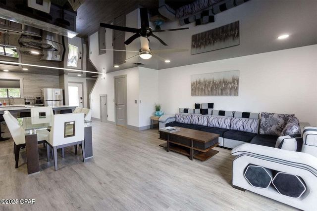 131 Kimberly Drive, Panama City Beach, FL 32407