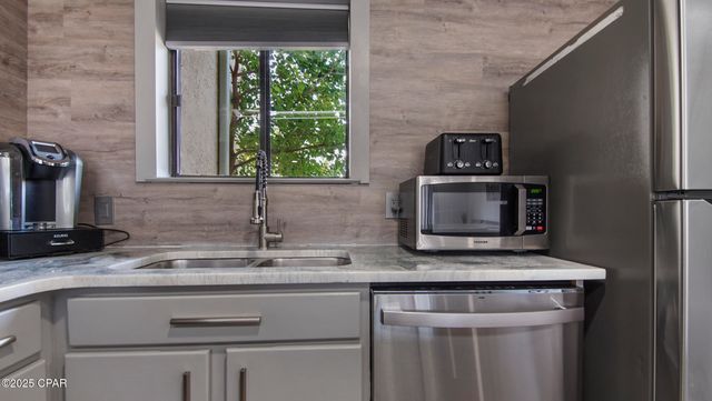 131 Kimberly Drive, Panama City Beach, FL 32407