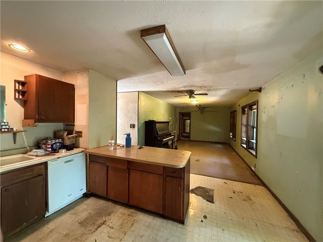 2422 N Hayden Road, Pea Ridge, AR 72751