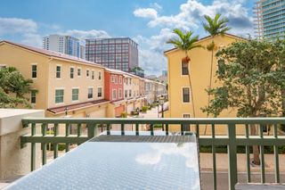 403 S Sapodilla Avenue 207, West Palm Beach, FL 33401