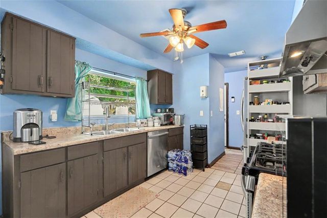 9018 Huntwood Lane, Riverdale, GA 30274