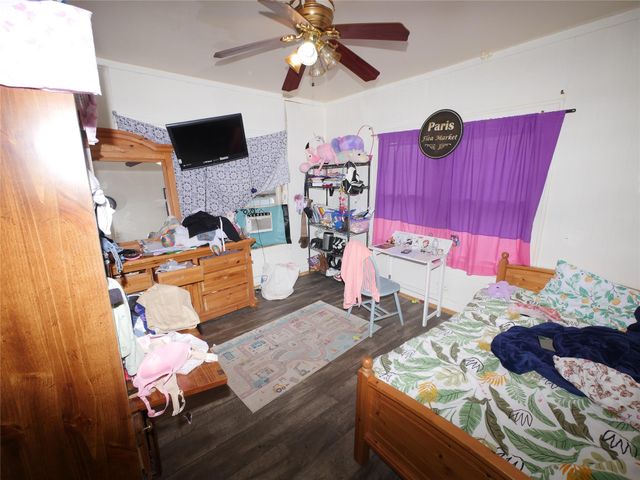 1609 Hussion Street, Houston, TX 77003