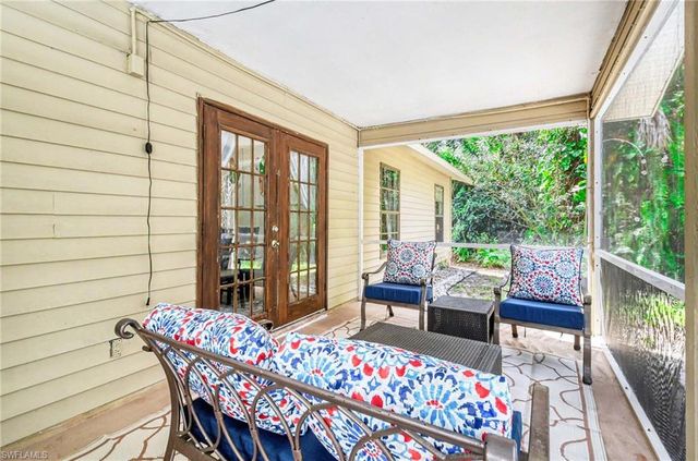 311 2nd ST SE, Naples, FL 34117