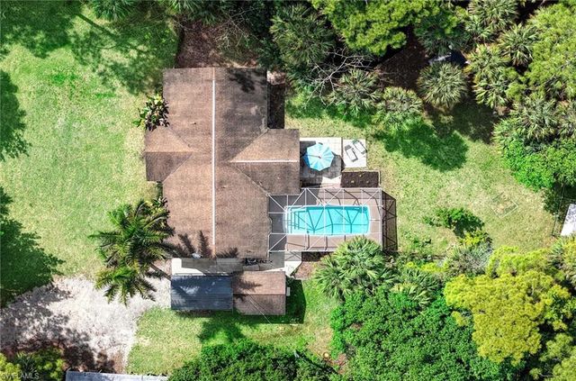 311 2nd ST SE, Naples, FL 34117