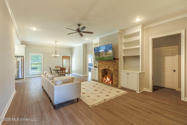 554 Birchwood Boulevard, Pearl, MS 39208