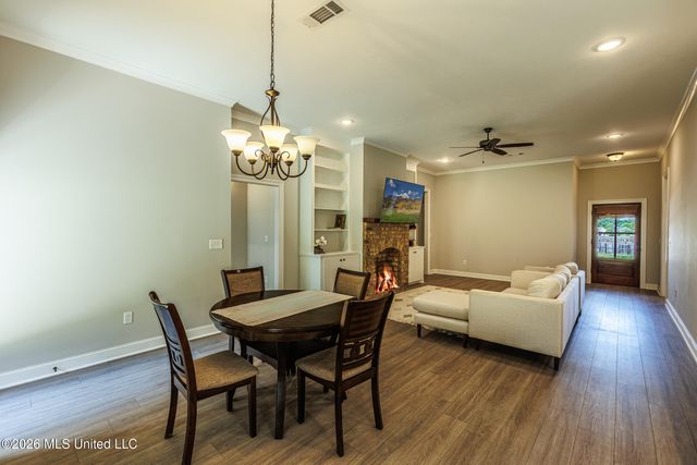 554 Birchwood Boulevard, Pearl, MS 39208