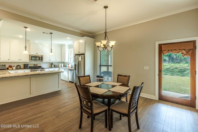 554 Birchwood Boulevard, Pearl, MS 39208