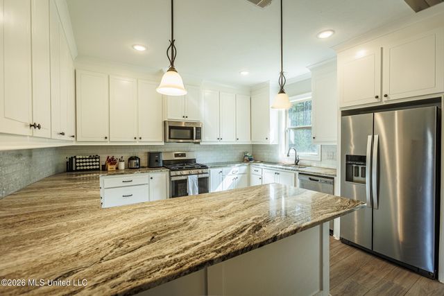 554 Birchwood Boulevard, Pearl, MS 39208