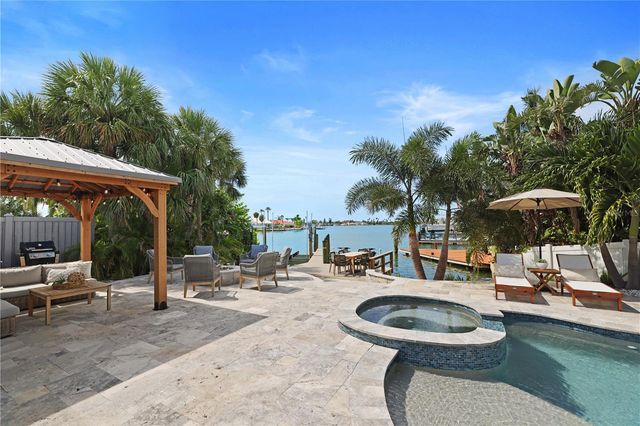 651 64TH AVENUE, St Pete Beach, FL 33706