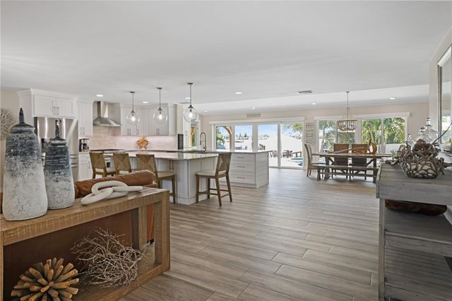 651 64TH AVENUE, St Pete Beach, FL 33706