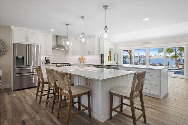 651 64TH AVENUE, St Pete Beach, FL 33706