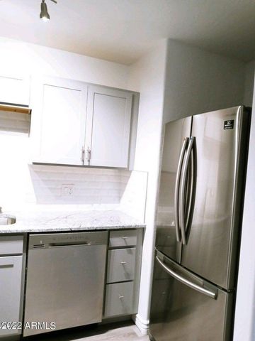 6713 E Cheery Lynn Road 2, Scottsdale, AZ 85251