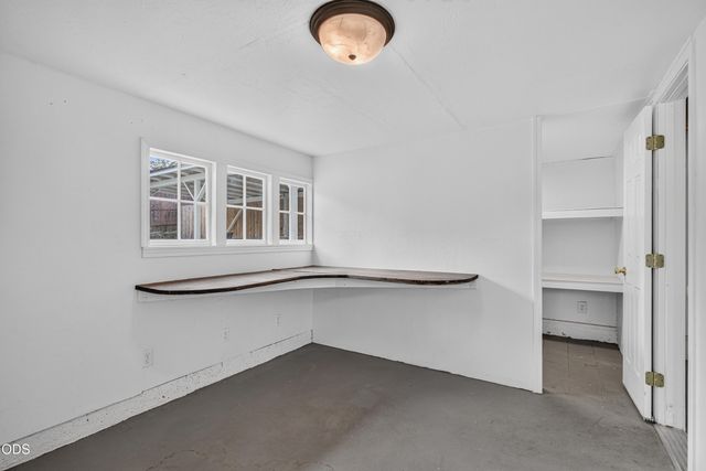 2222 Aloha Avenue, Medford, OR 97504