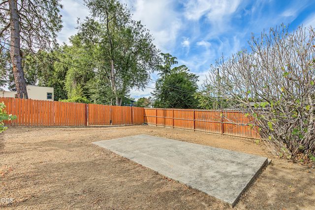 2222 Aloha Avenue, Medford, OR 97504